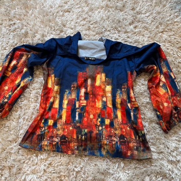 Women’s Blouse - Picture 4 of 5